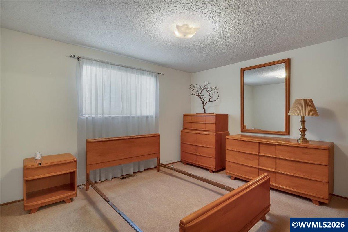1465 Thompson Road Woodburn, OR 97071 - Photo 21 of 34 Gallery Image 21