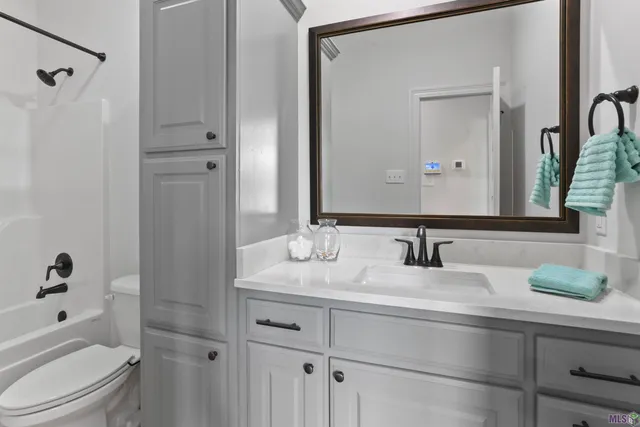 $389,000 | 39561 Hernando De Soto Drive, Darrow, LA 70725