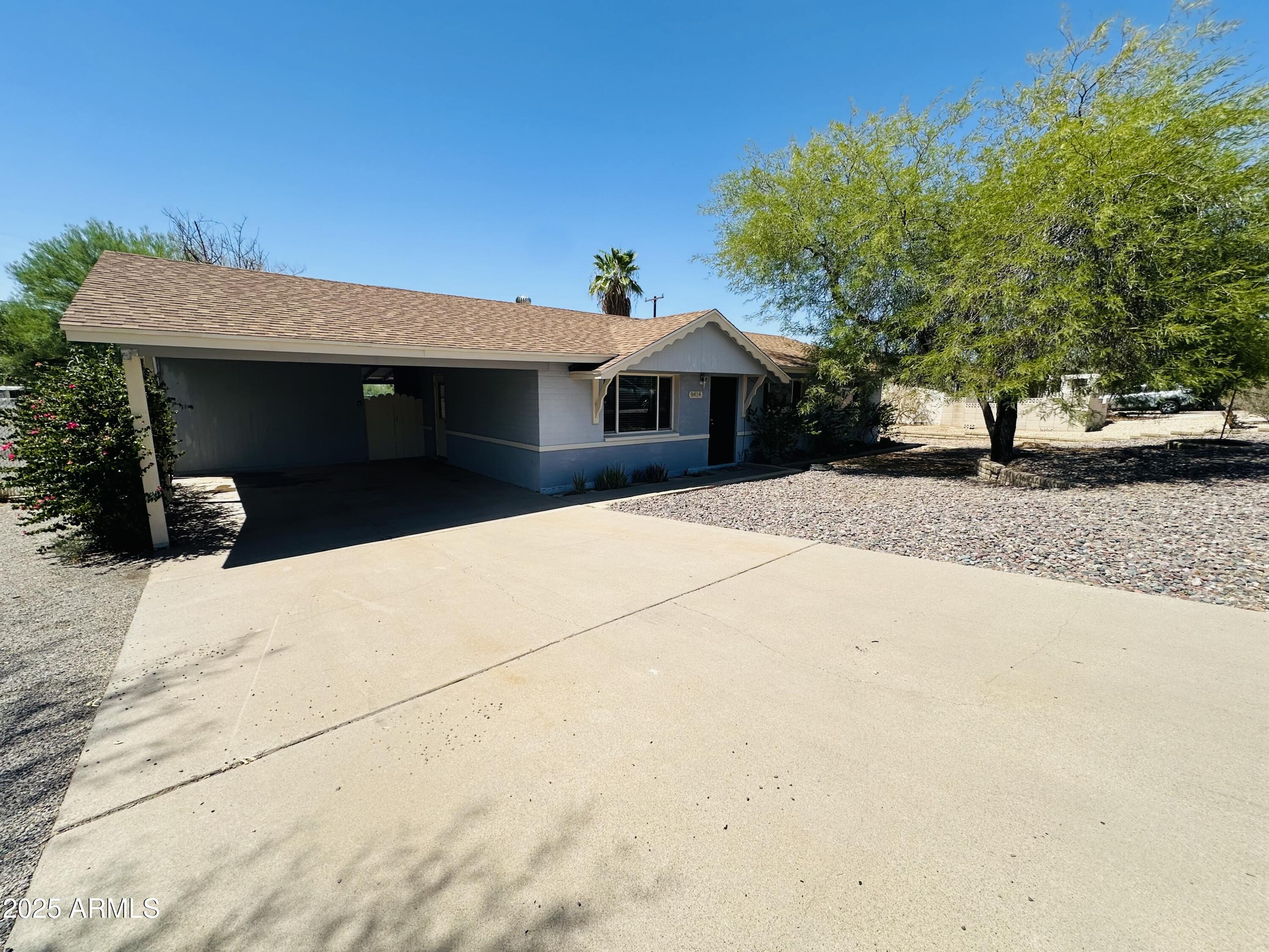 9414 North 17th Street Phoenix, AZ 85020 - Photo 17 of 19 a view of house with a outdoor space
