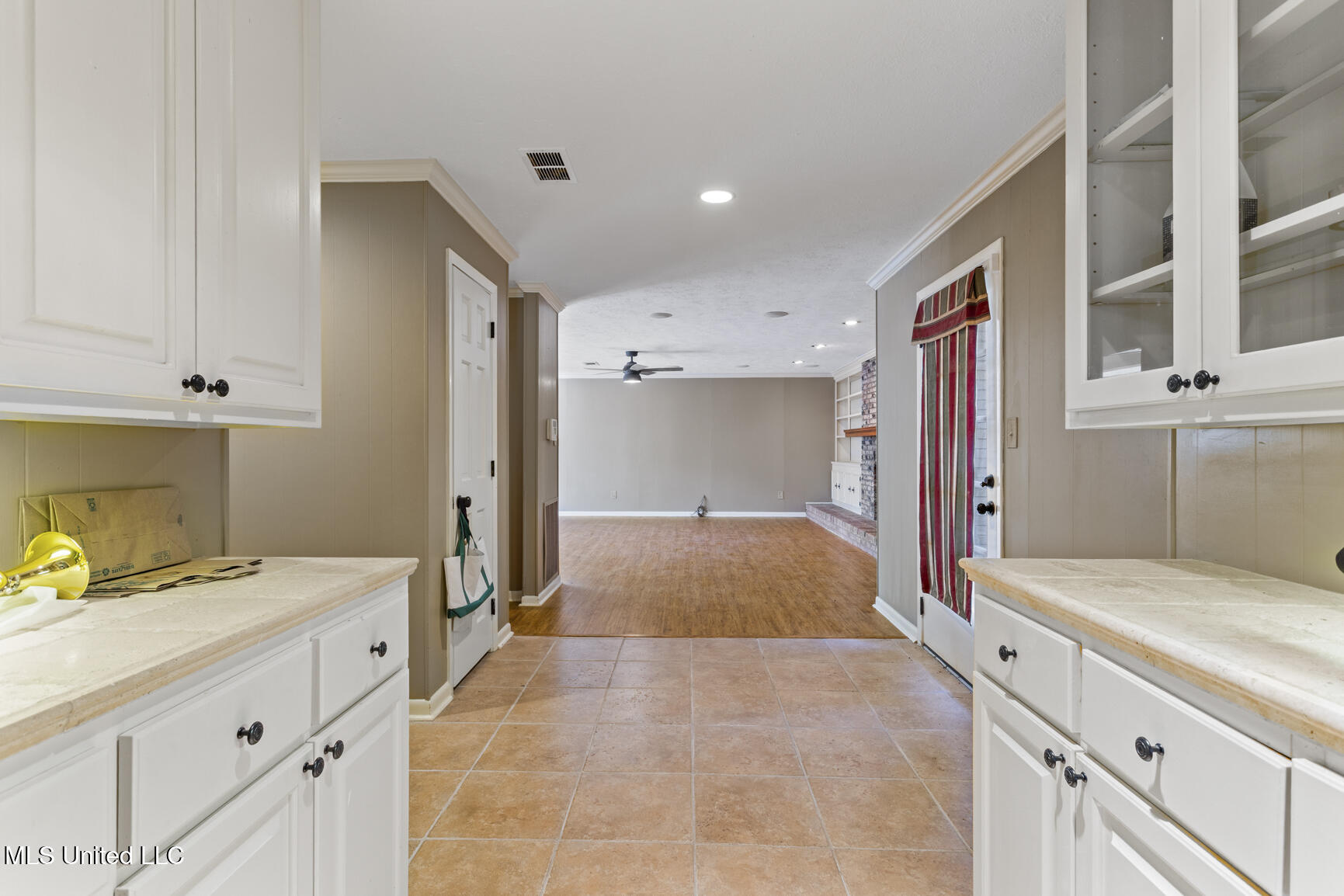 5345 Runnymede Road Jackson, MS 39211 - Photo 17 of 41 5345 Runnymede-25