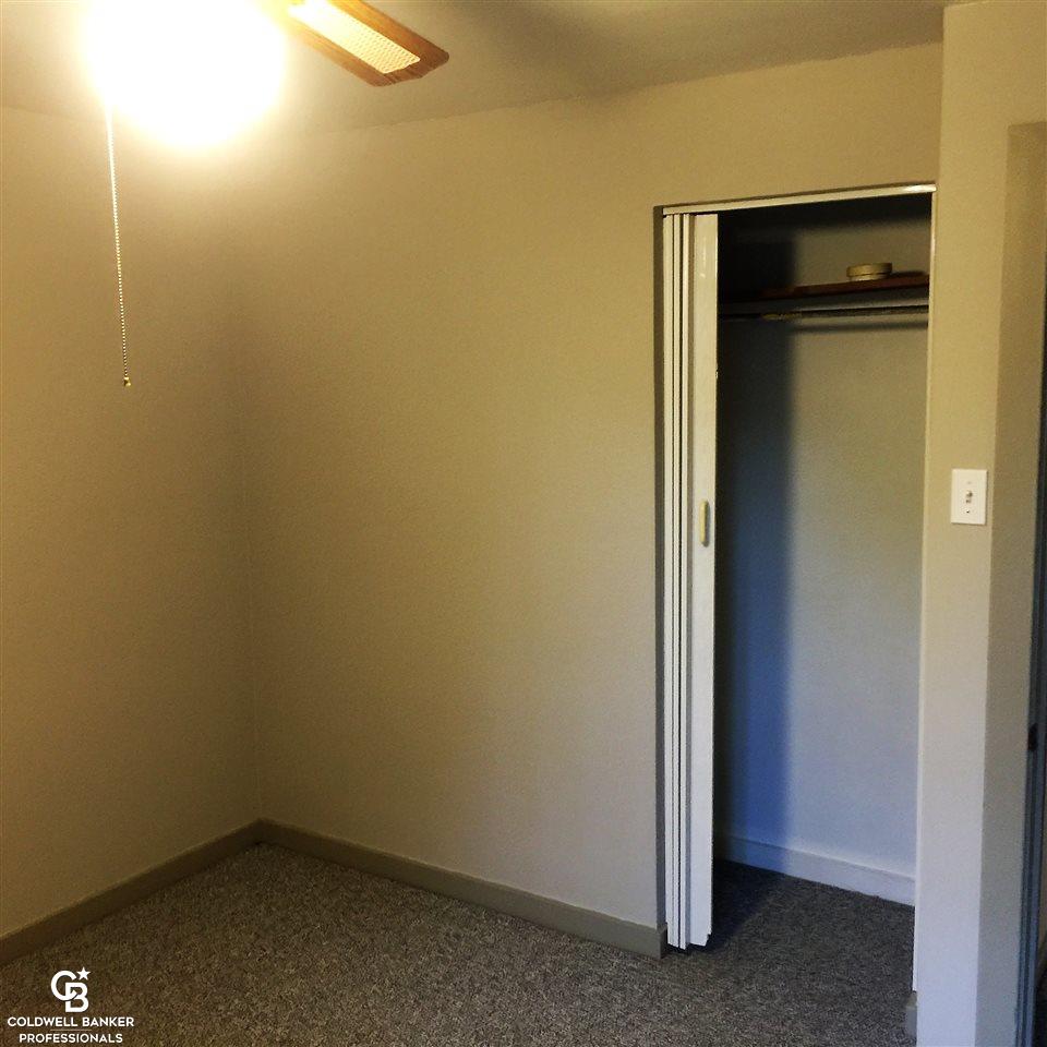4328 Howard Road Port Huron, MI 48060 - Photo 13 of 27 31332509-12.JPG