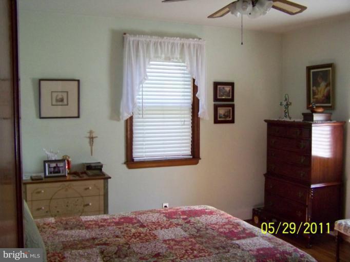4534 Silver Spring Road Nottingham, MD 21236 - Photo 22 of 30 Bedroom 2