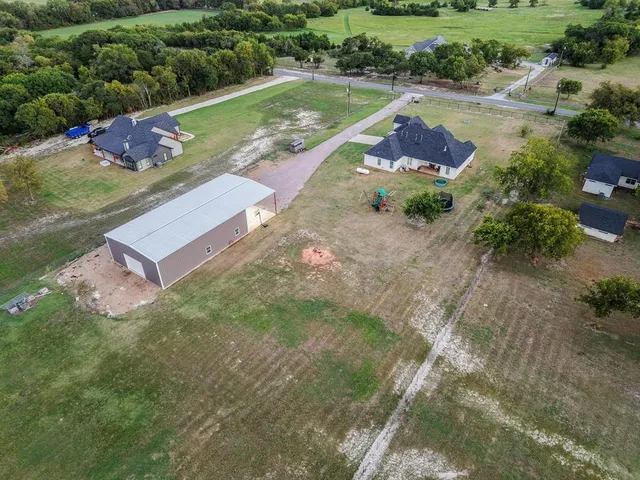 $745,000 | 395 Wortham Road, Whitewright, TX 75491