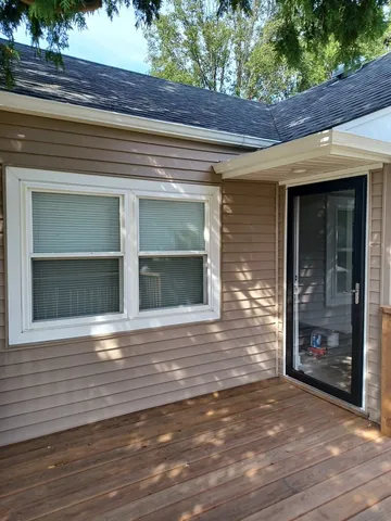 $269,800 | 9135 South 53rd Avenue, Oak Lawn, IL 60453