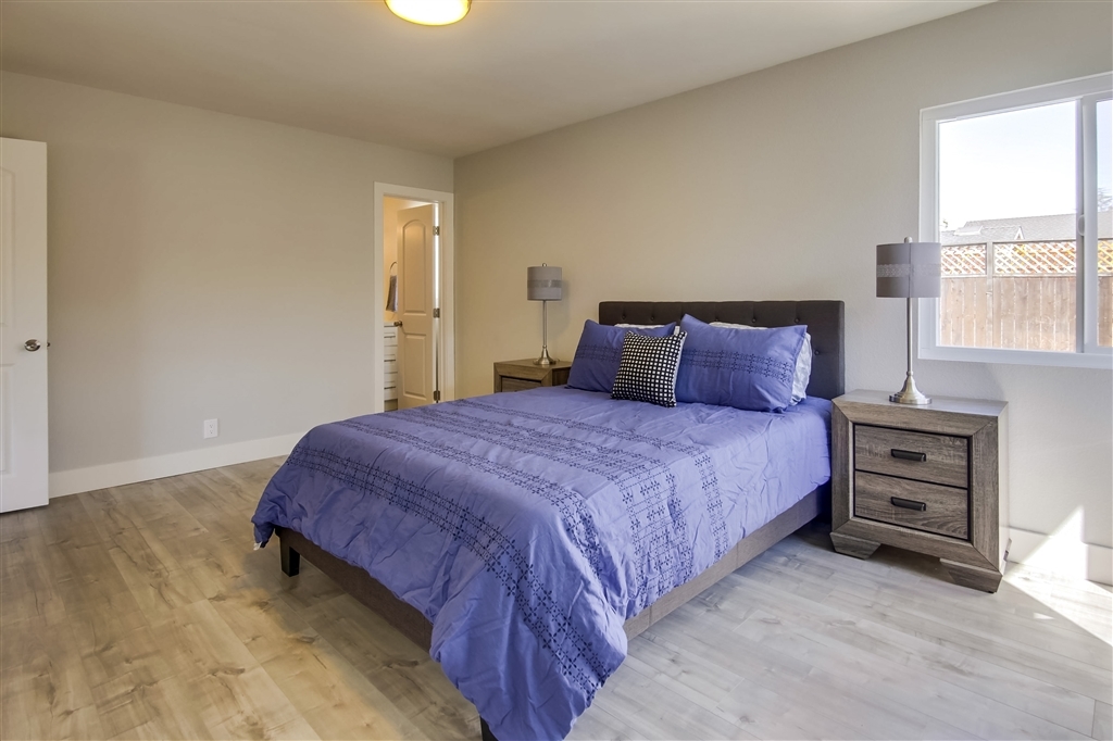 13315 Rollin Glen Road Poway, CA 92064 - Photo 9 of 14 Gallery Image 9