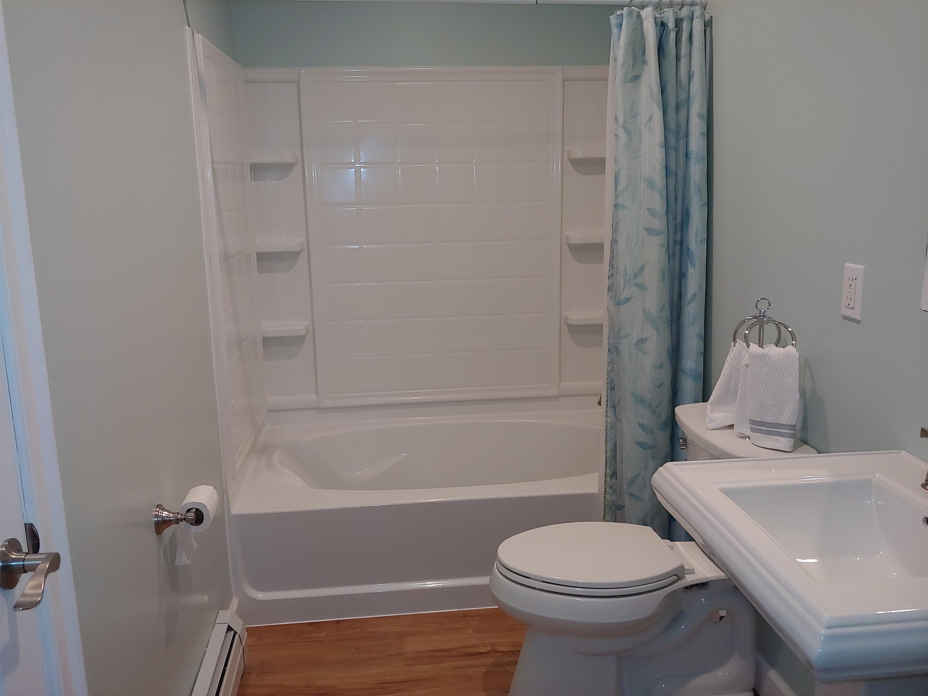 697 Portland Street Rochester, NH 03868 - Photo 9 of 24