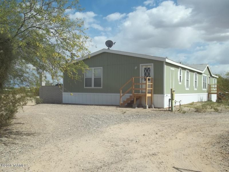 13310 North Derringer Road Marana, AZ 85653 - Photo 3 of 18