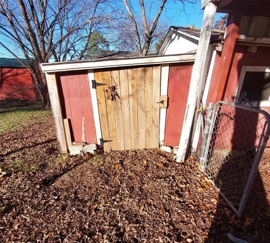 $159,900 | 2425 Juanita Drive, Denison, TX 75020