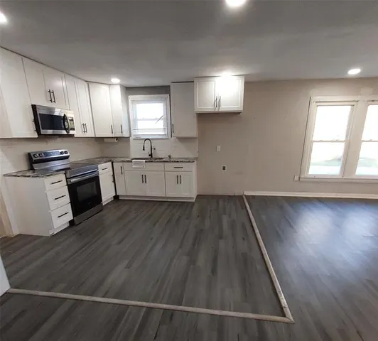 $159,900 | 2425 Juanita Drive, Denison, TX 75020