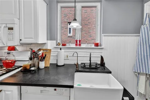 $379,900 | 830 Florida Avenue, Pittsburgh, PA 15228