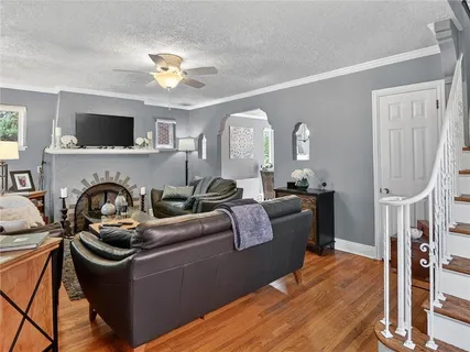 $379,900 | 830 Florida Avenue, Pittsburgh, PA 15228