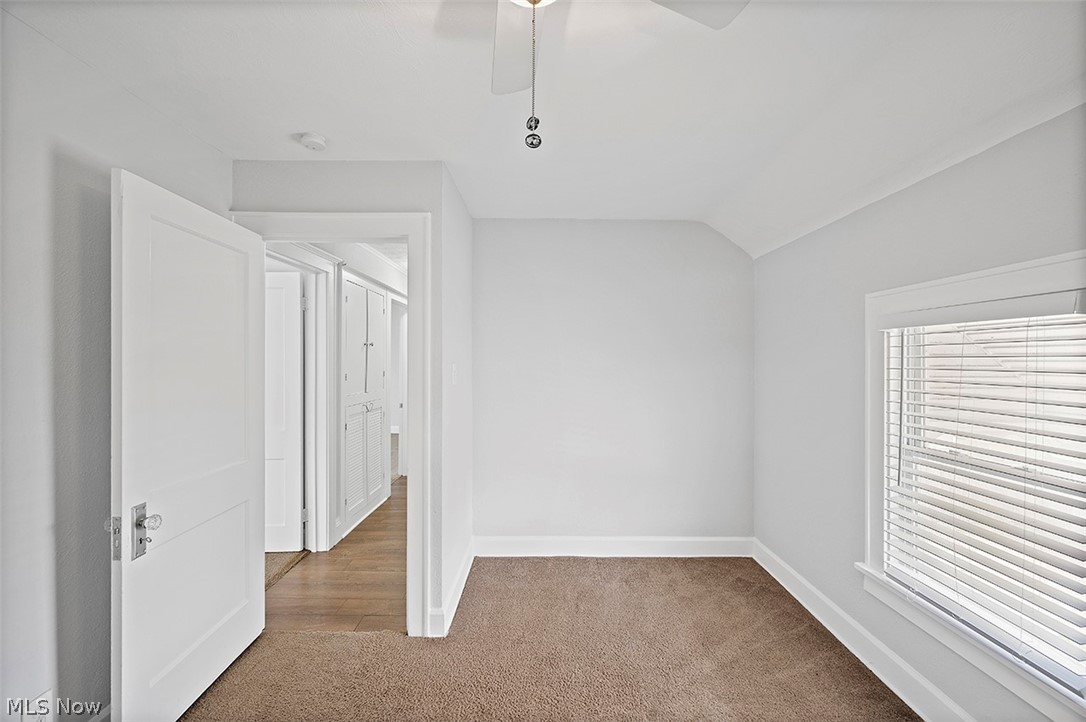 4011 Snow Road Cleveland, OH 44134 - Photo 12 of 16