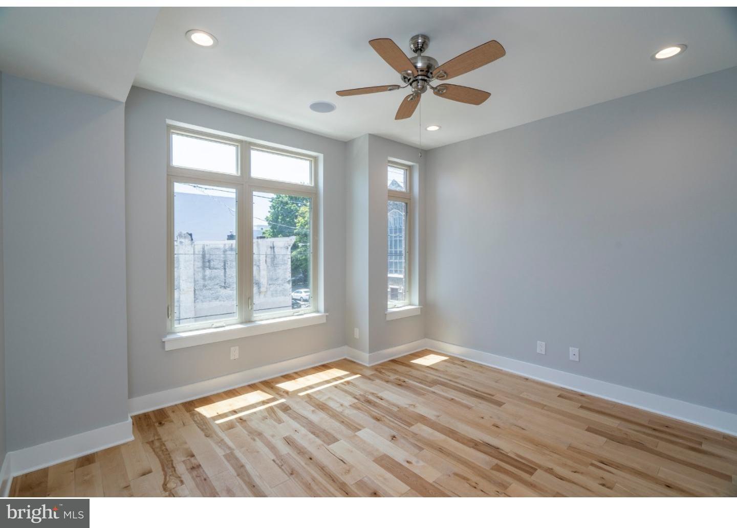 2057 Tasker Street Philadelphia, PA 19145 - Photo 16 of 25