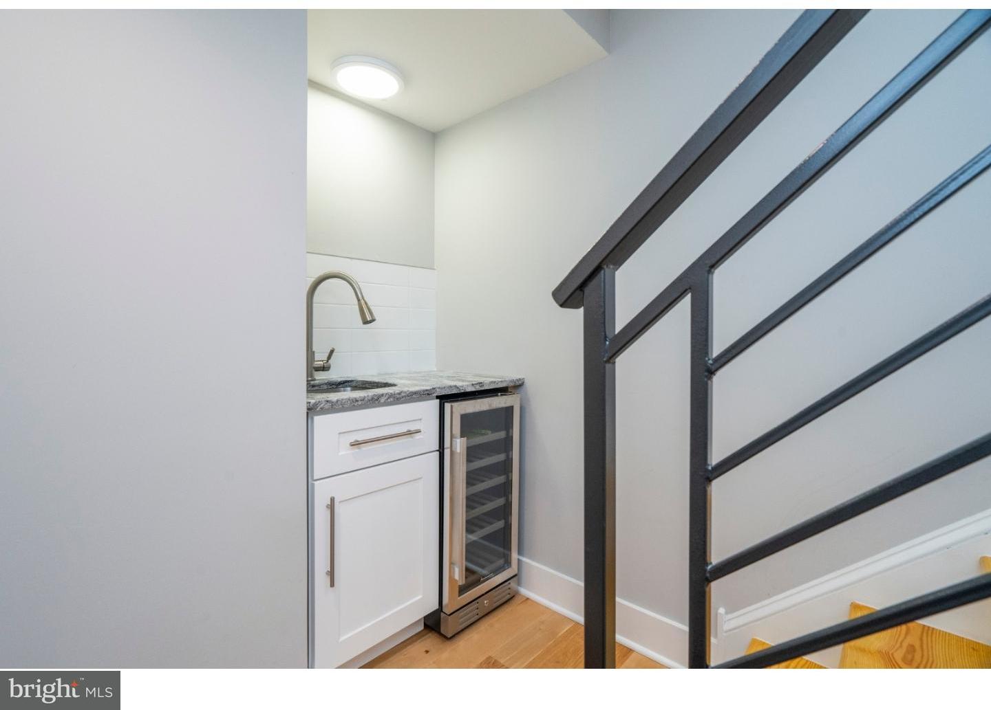 2057 Tasker Street Philadelphia, PA 19145 - Photo 19 of 25
