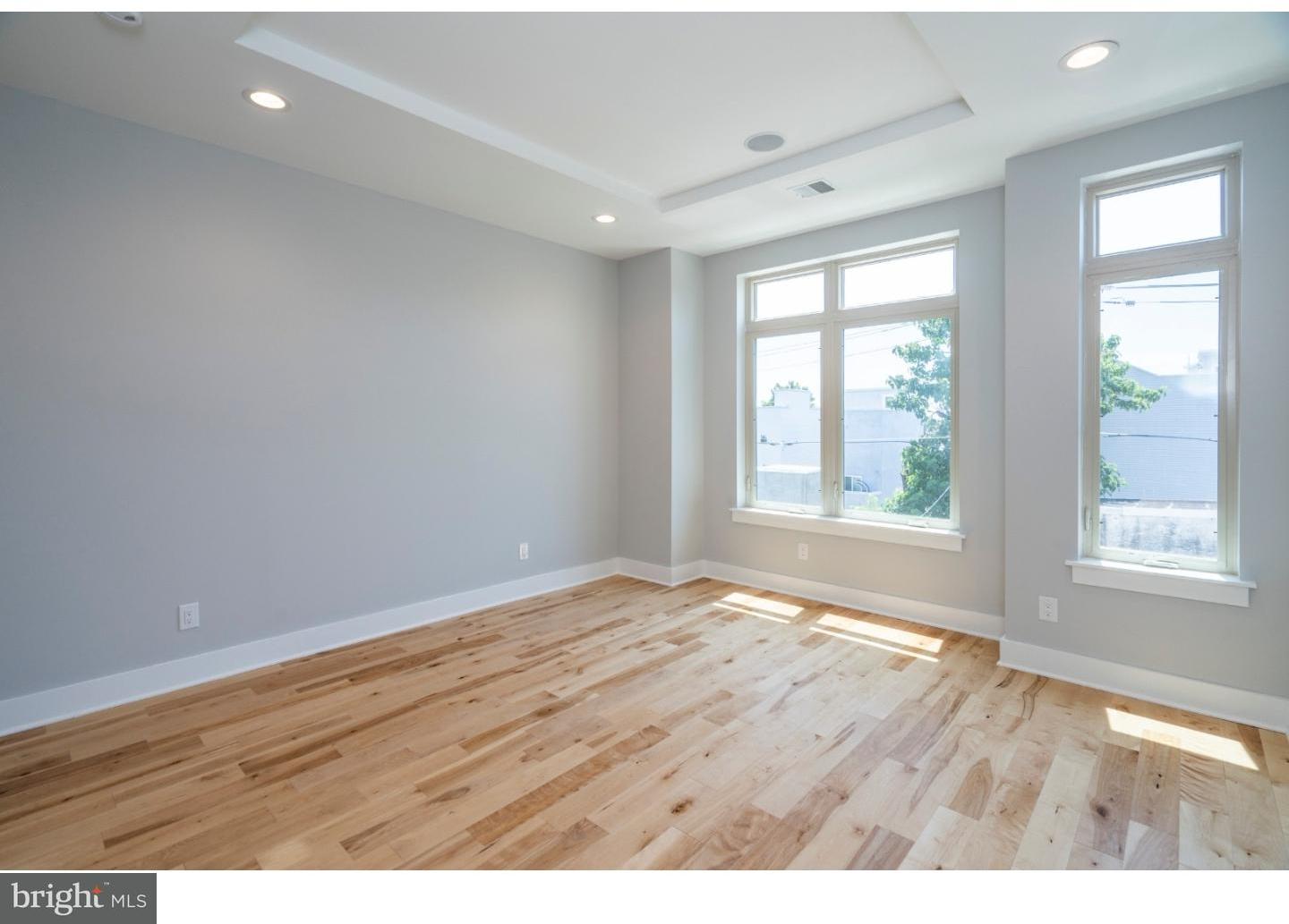 2057 Tasker Street Philadelphia, PA 19145 - Photo 8 of 25