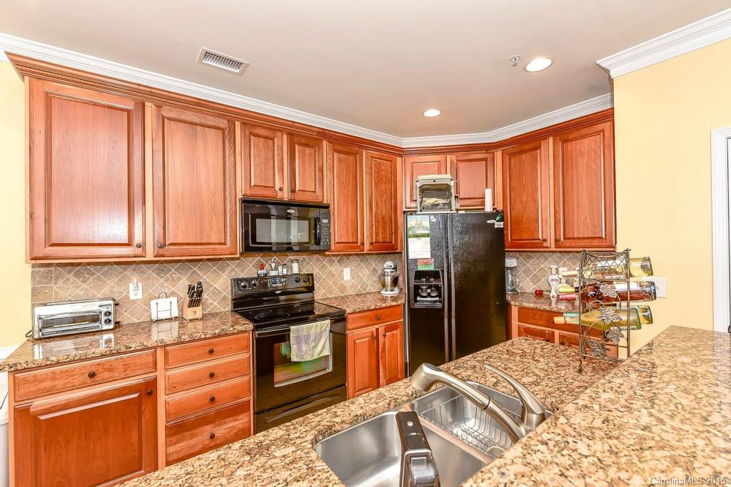 629 Sunfish Lane, Unit L17 629 Tega Cay, SC 29708 - Photo 6 of 23 Gallery Image 6