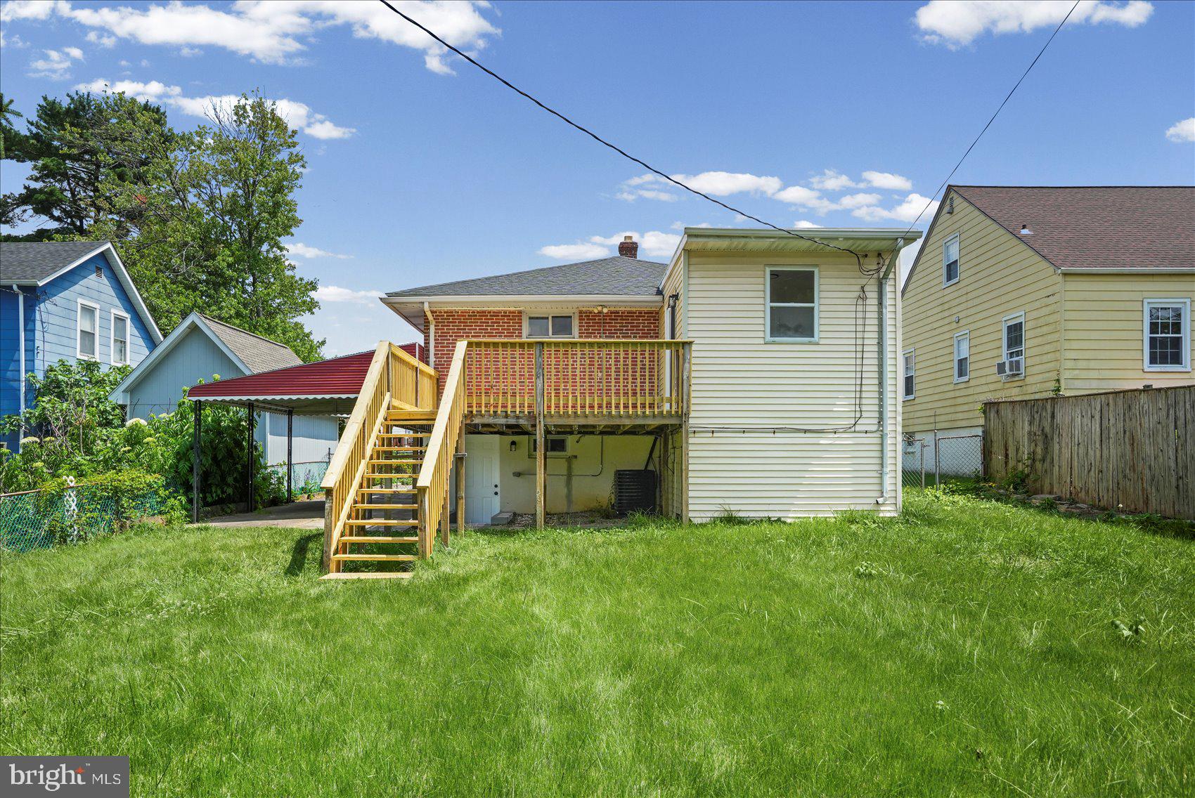 2002 Summit Avenue Baltimore, MD 21207 - Photo 32 of 37
