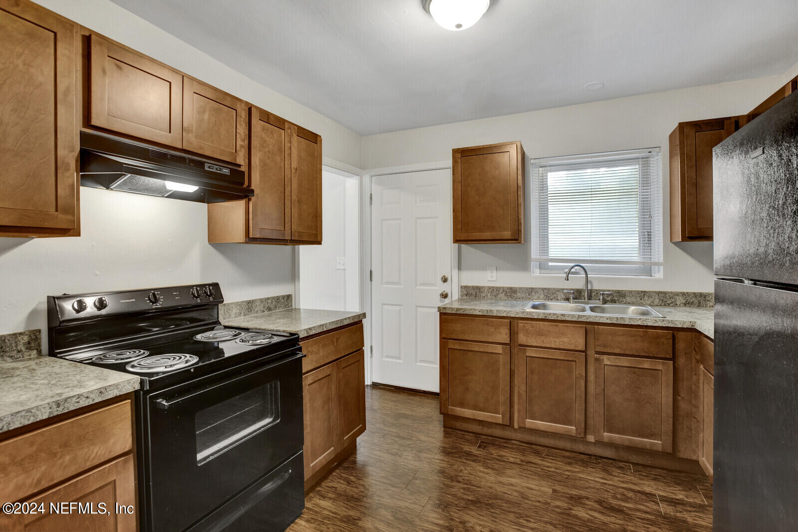 10618 Lone Star Road Jacksonville, FL 32225 - Photo 11 of 26 Kitchen