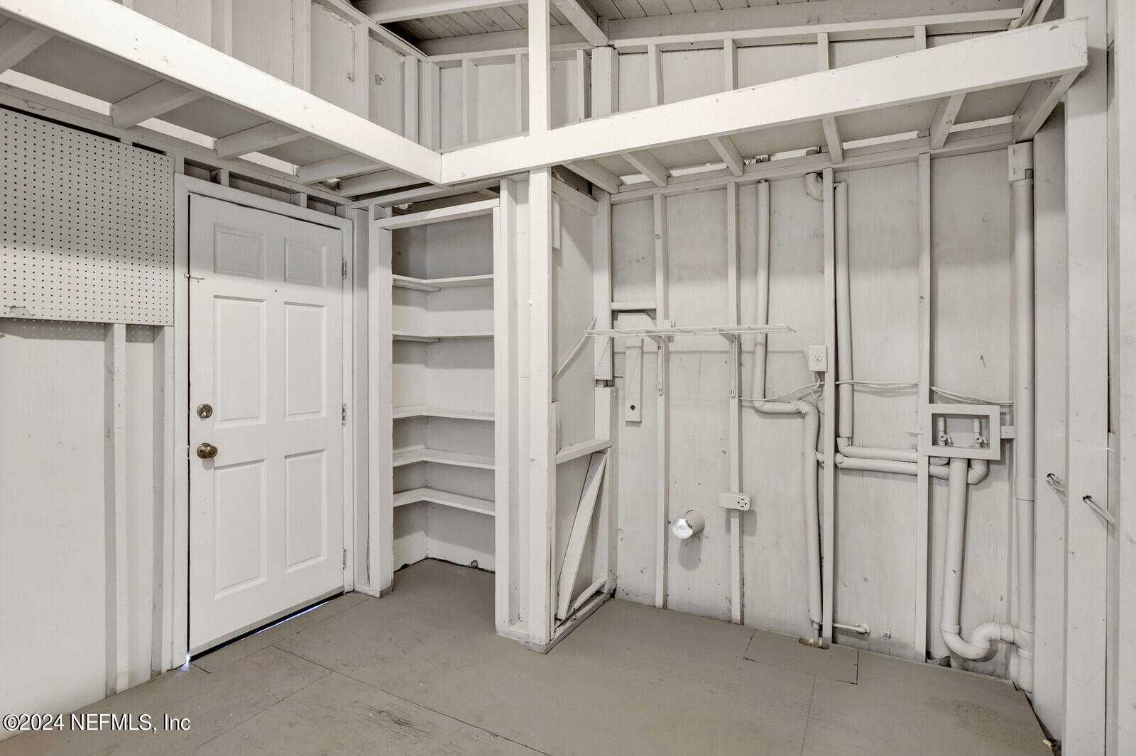 10618 Lone Star Road Jacksonville, FL 32225 - Photo 20 of 26 Utility Room