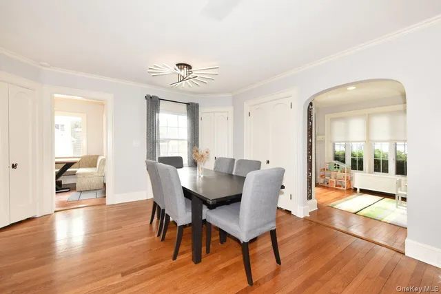 $1,249,000 | 62 Hudson Road, Floral Park, NY 11001