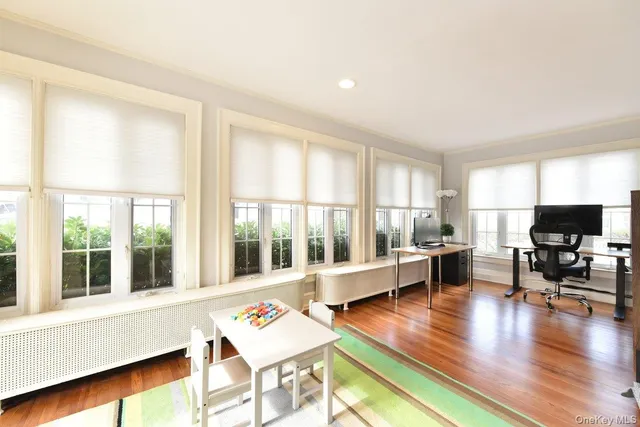 $1,249,000 | 62 Hudson Road, Floral Park, NY 11001