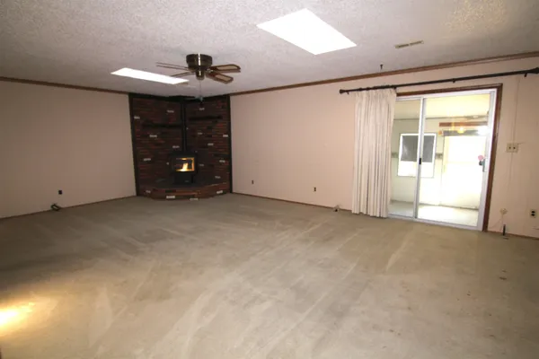 $117,000 | 215 E Springdale St, Derby, KS 67037