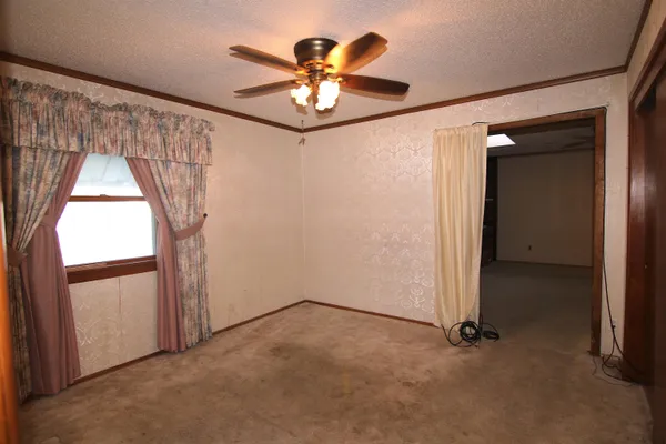 $117,000 | 215 E Springdale St, Derby, KS 67037