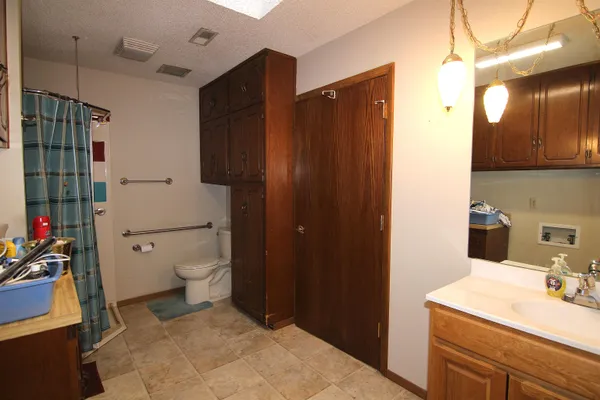 $117,000 | 215 E Springdale St, Derby, KS 67037