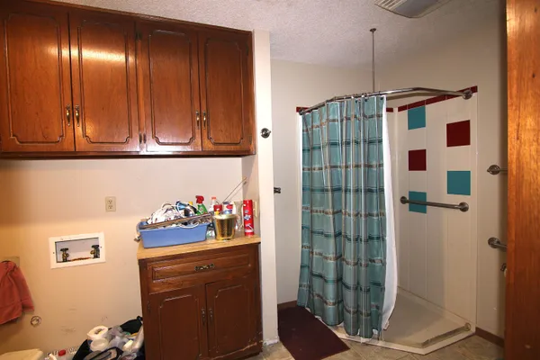 $117,000 | 215 E Springdale St, Derby, KS 67037