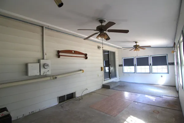 $117,000 | 215 E Springdale St, Derby, KS 67037