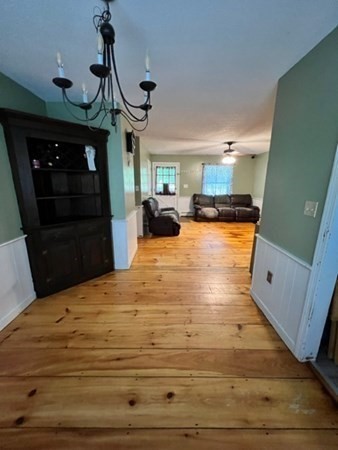 92 Webber Road Brookfield, MA 01506 - Photo 5 of 36