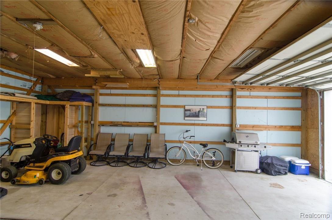 2976 Gerald Avenue Rochester, MI 48307 - Photo 26 of 36 GRU_2920.jpg