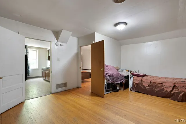 $184,900 | 417 Kirkpatrick Street, Syracuse, NY 13208