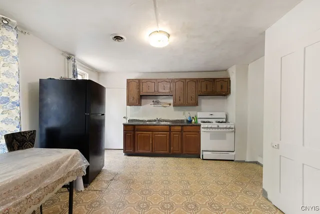 $184,900 | 417 Kirkpatrick Street, Syracuse, NY 13208