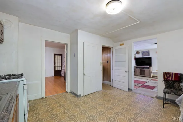 $184,900 | 417 Kirkpatrick Street, Syracuse, NY 13208