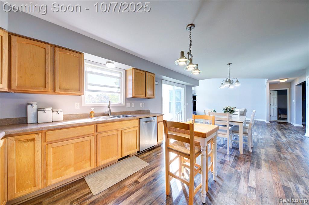 8660 Spicer Road Brighton, MI 48116 - Photo 11 of 39 Gallery Image 11