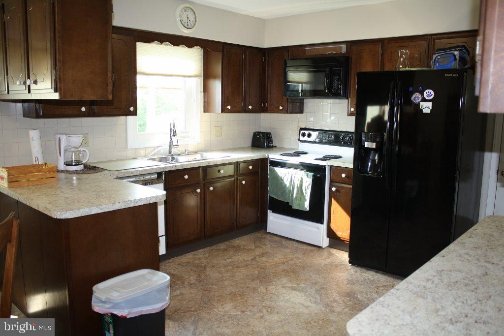 5320 Salmon Run Road Dover, PA 17315 - Photo 3 of 15 Gallery Image 3