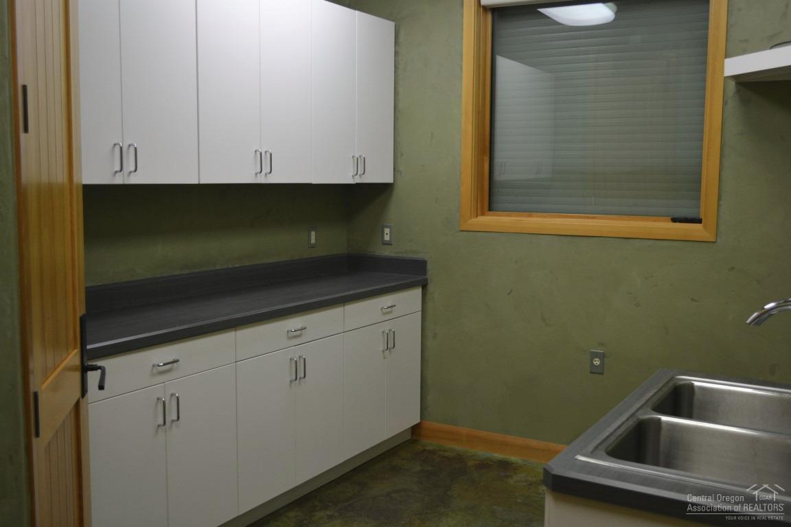 55015 Huntington Road Bend, OR 97707 - Photo 18 of 24 Additional Photo
