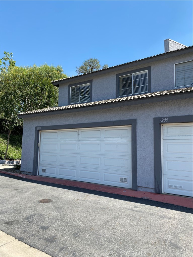 8205 Mondavi Place Rancho Cucamonga, CA 91730 - Photo 2 of 5 a house with a outdoor space