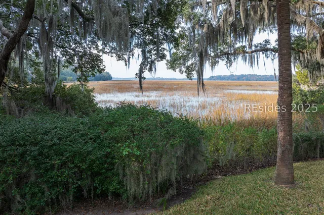 $939,000 | 25 Sugar Mill Drive, Okatie, SC 29909