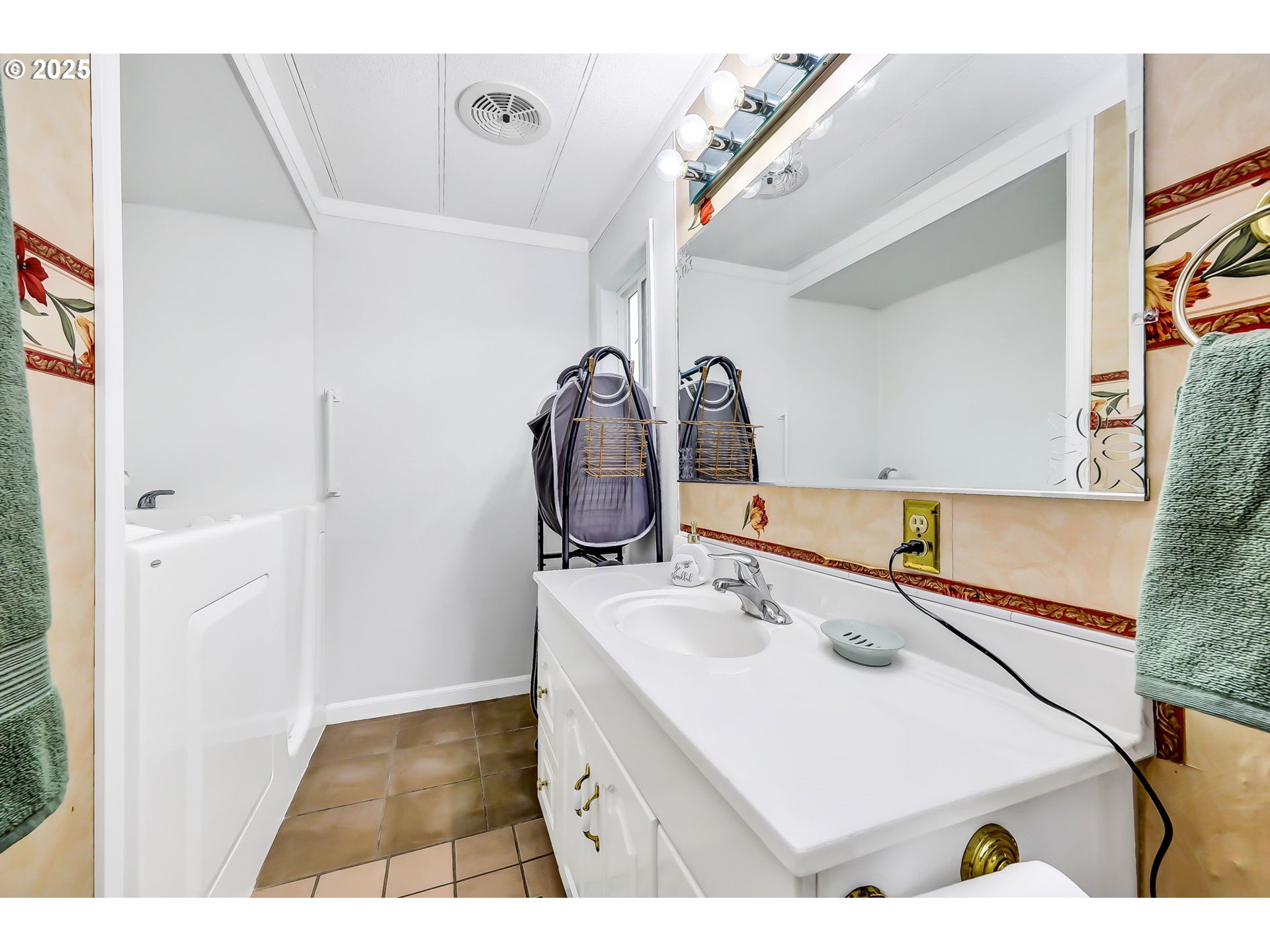 1125 58th Street, Unit 76 Springfield, OR 97478 - Photo 28 of 34 Gallery Image 28