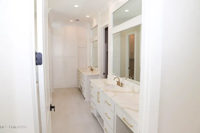 $642,000 | 129 Genoa Drive, Madison, MS 39110