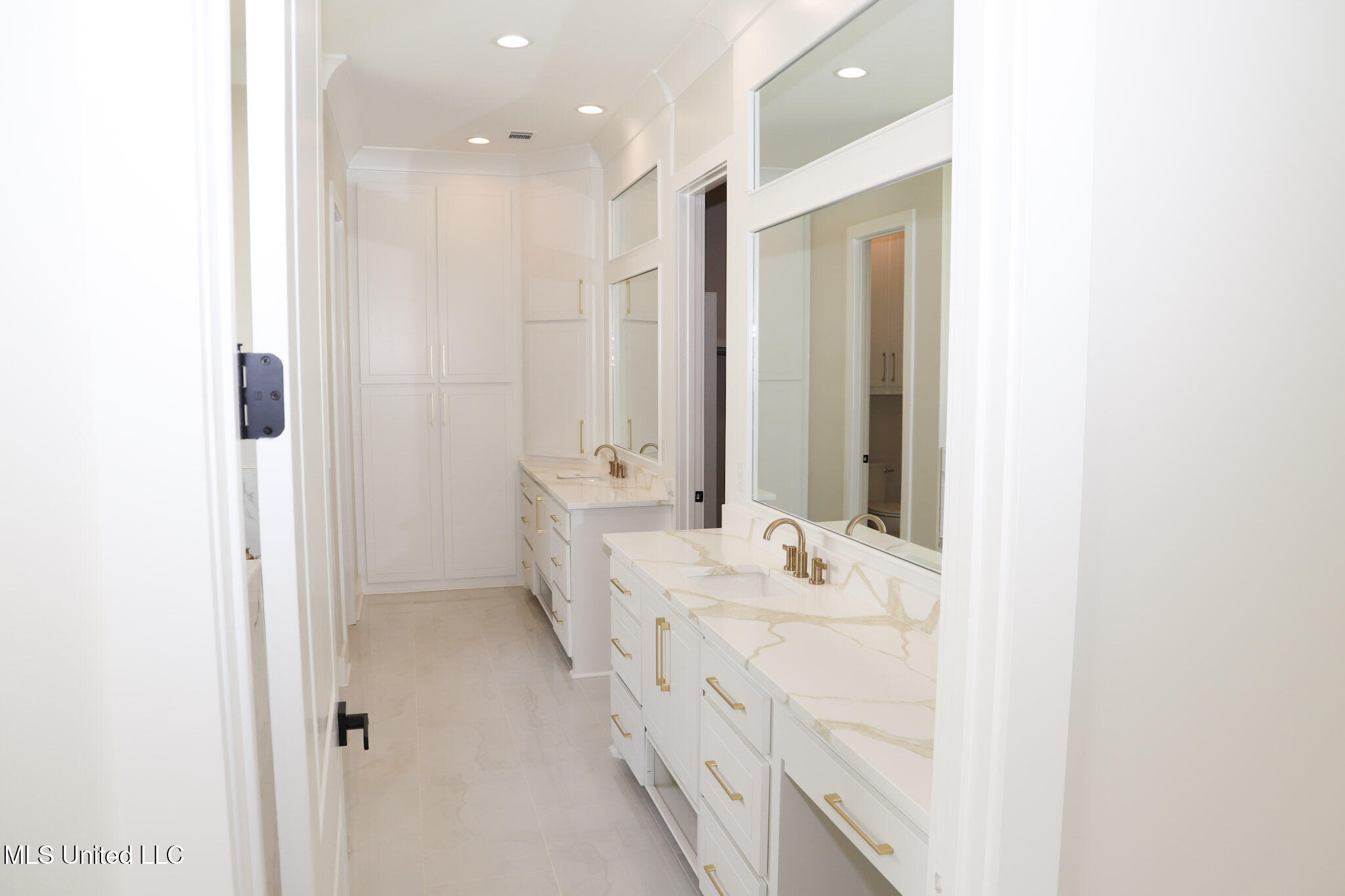 129 Genoa Drive Madison, MS 39110 - Photo 14 of 22 IMG_8047