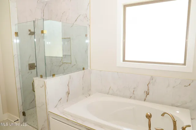 $642,000 | 129 Genoa Drive, Madison, MS 39110