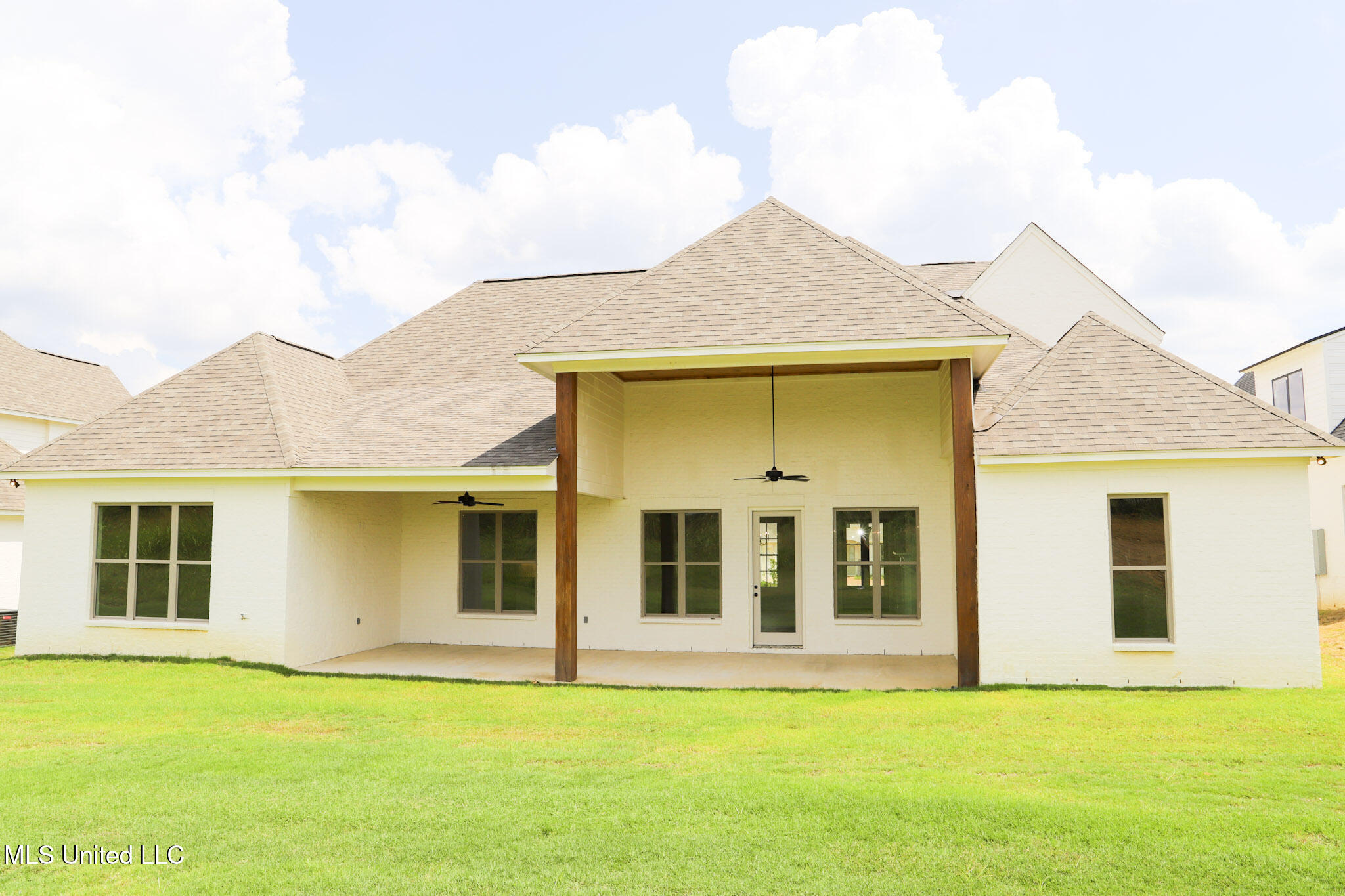 129 Genoa Drive Madison, MS 39110 - Photo 21 of 22 IMG_8055