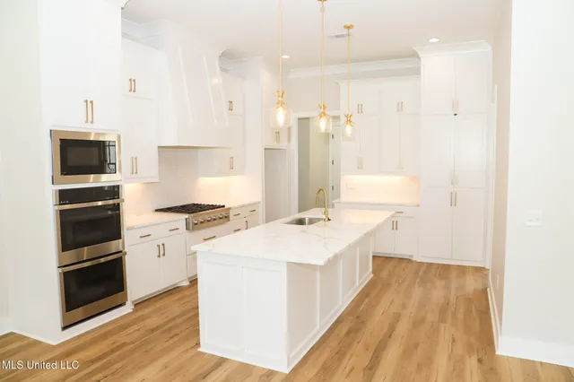 $642,000 | 129 Genoa Drive, Madison, MS 39110