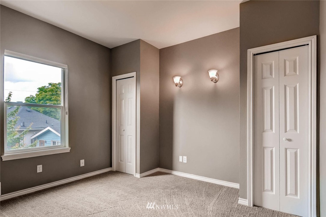 2016 North 78th Street, Unit 2 Seattle, WA 98103 - Photo 13 of 21 Gallery Image 13