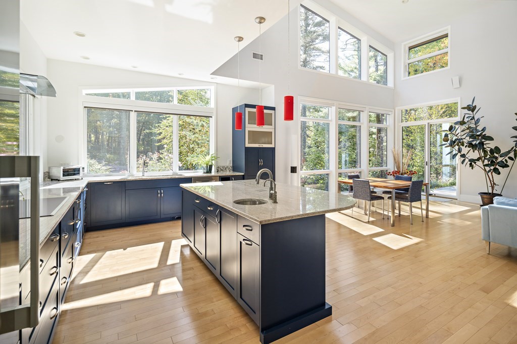 58 Weston Road Lincoln, MA 01773 - Photo 16 of 42 Gallery Image 16