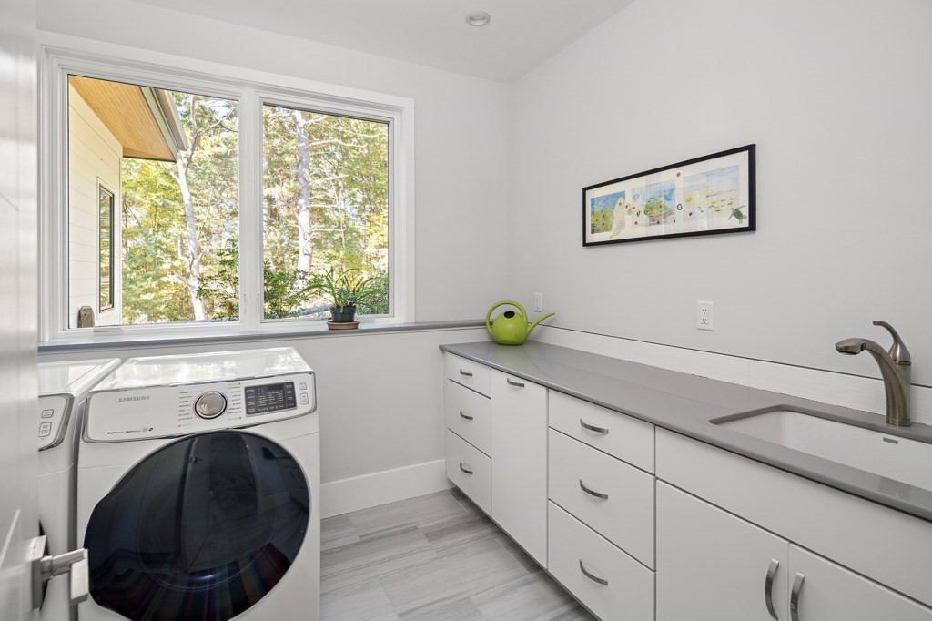 58 Weston Road Lincoln, MA 01773 - Photo 26 of 42 Gallery Image 26