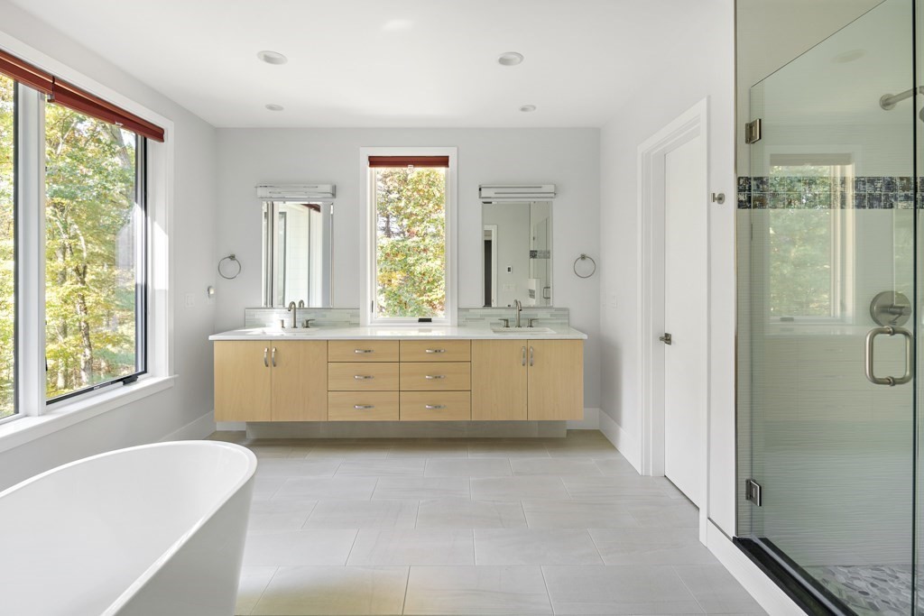58 Weston Road Lincoln, MA 01773 - Photo 28 of 42 Gallery Image 28
